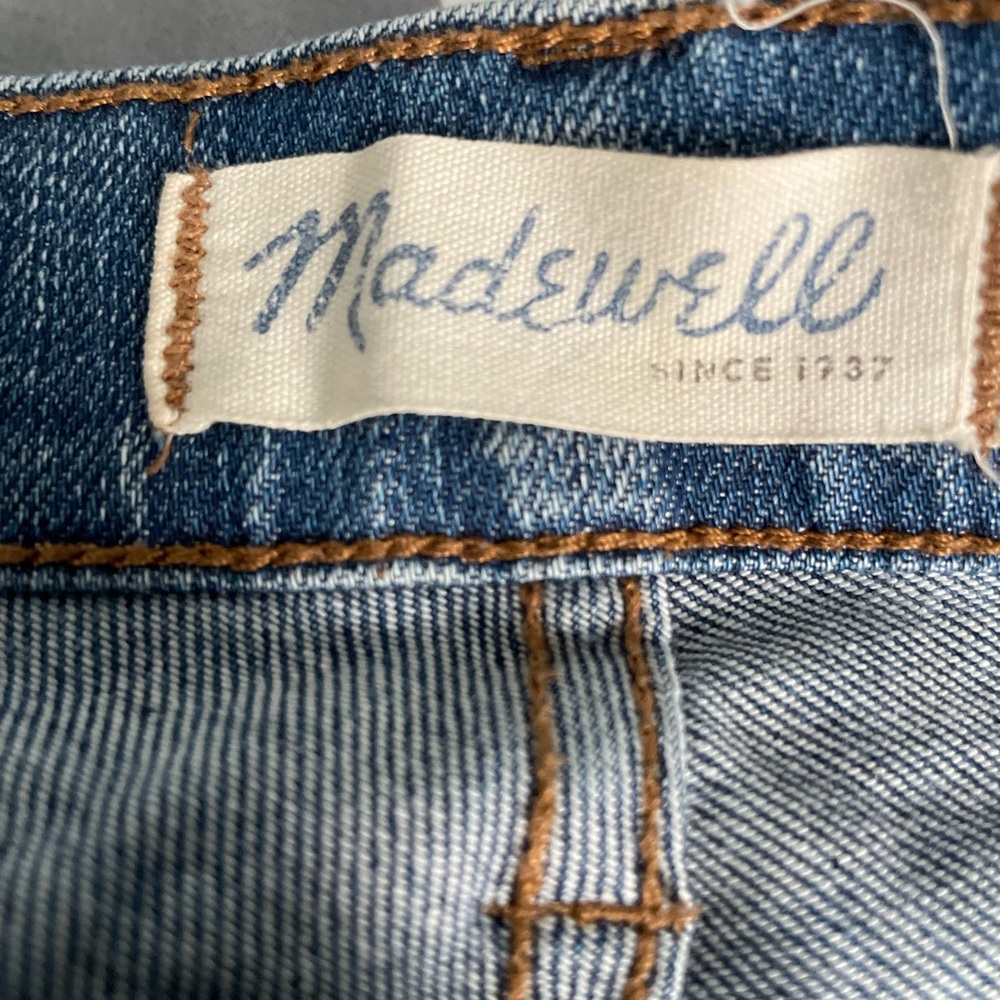 Jeans - Picture 5 of 6